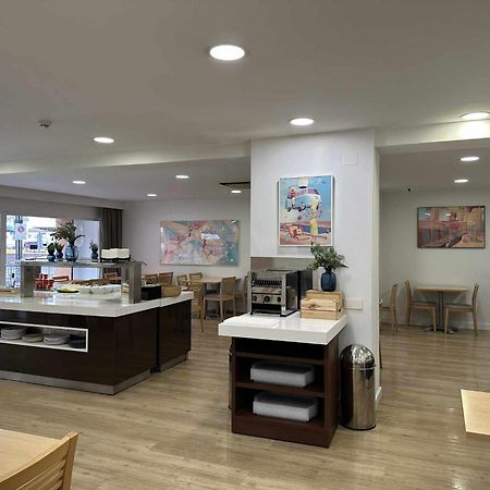 Estudio Pyr Privado Frente Al Puerto De Fuengirola Εξωτερικό φωτογραφία
