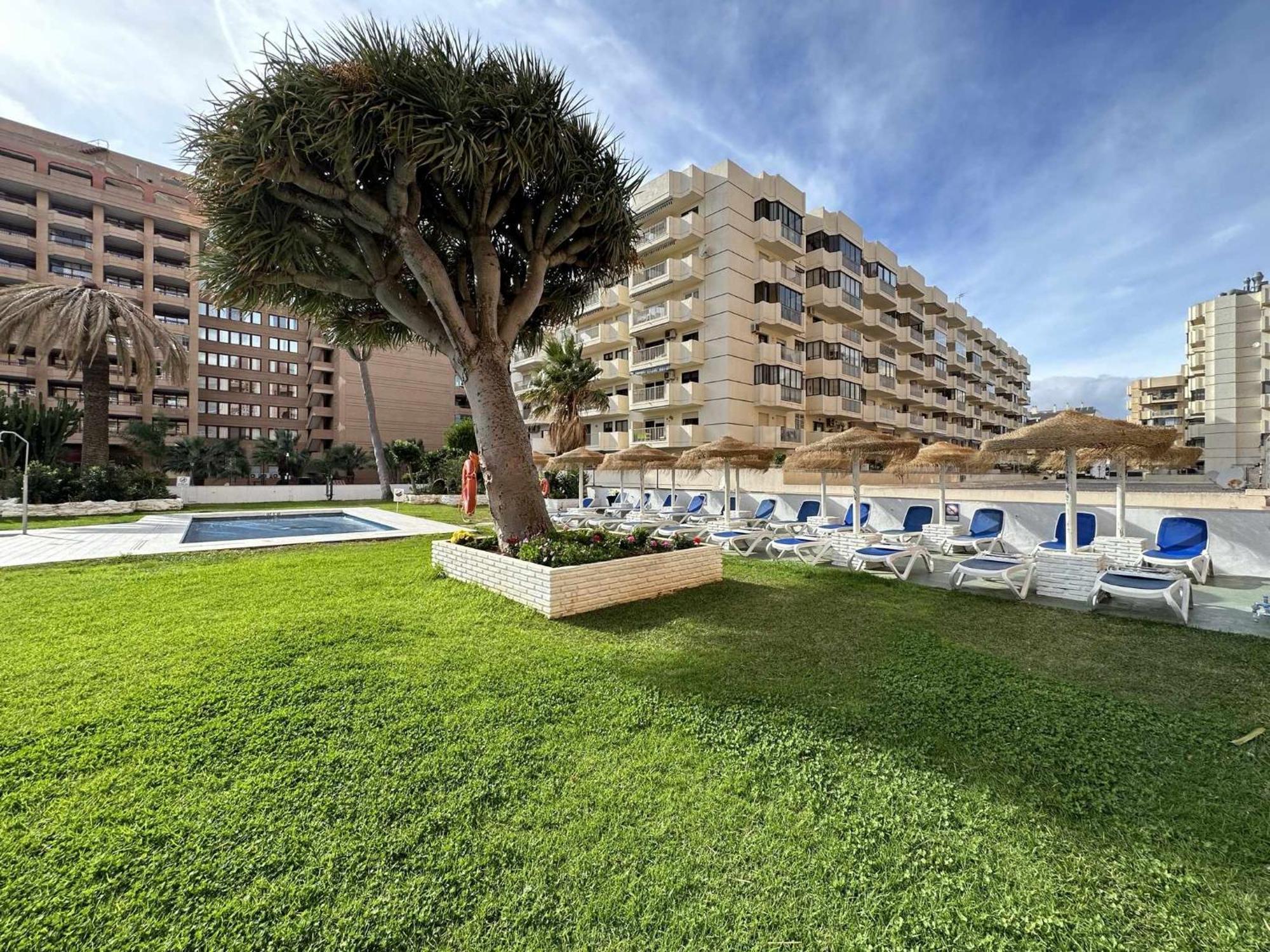 Estudio Pyr Privado Frente Al Puerto De Fuengirola Εξωτερικό φωτογραφία