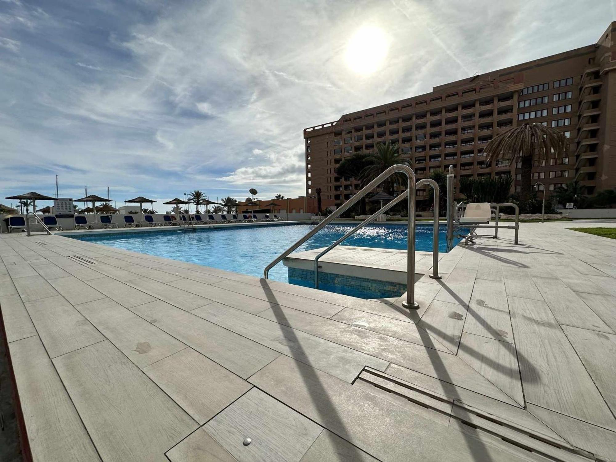 Estudio Pyr Privado Frente Al Puerto De Fuengirola Εξωτερικό φωτογραφία