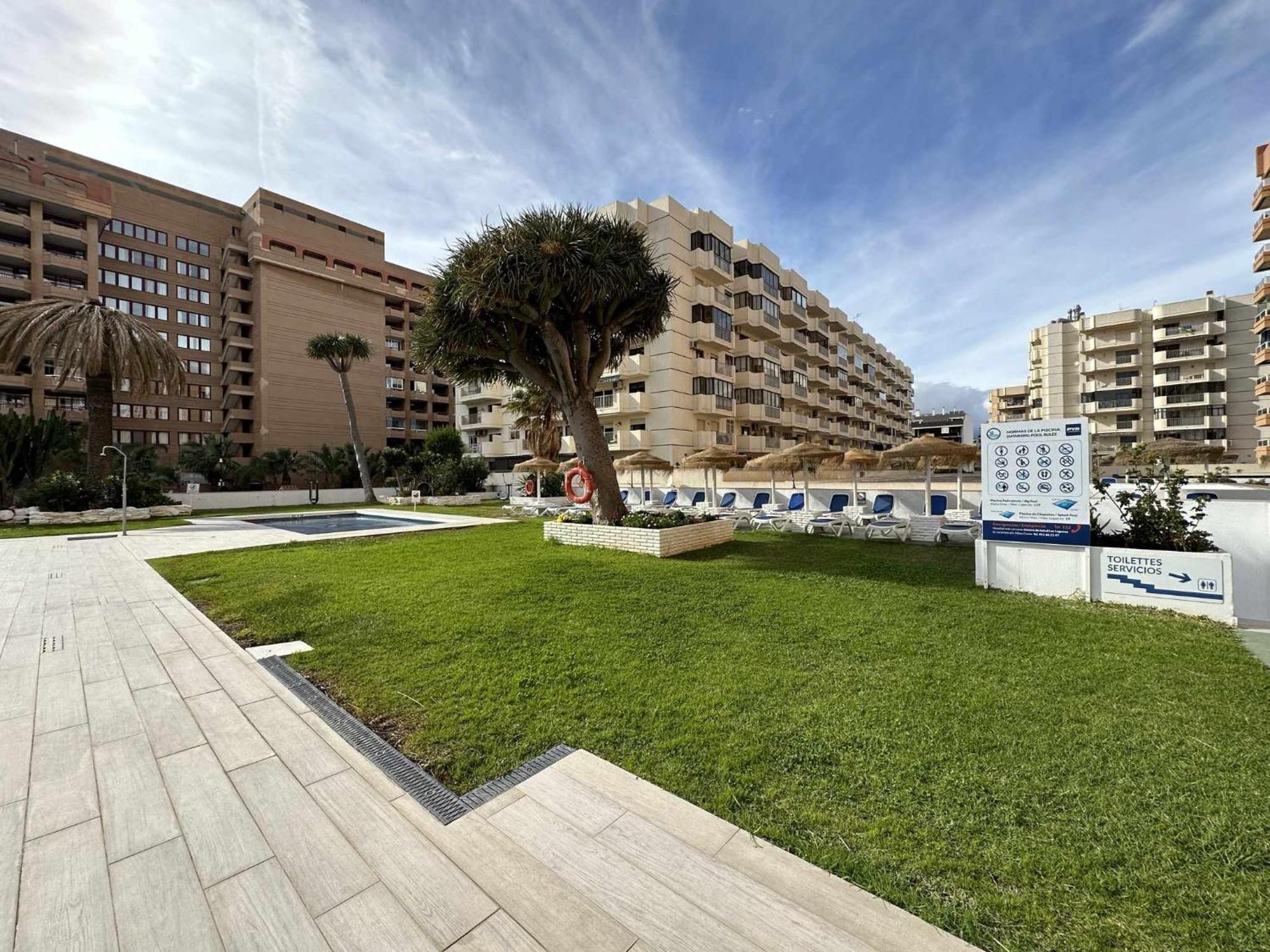 Estudio Pyr Privado Frente Al Puerto De Fuengirola Εξωτερικό φωτογραφία
