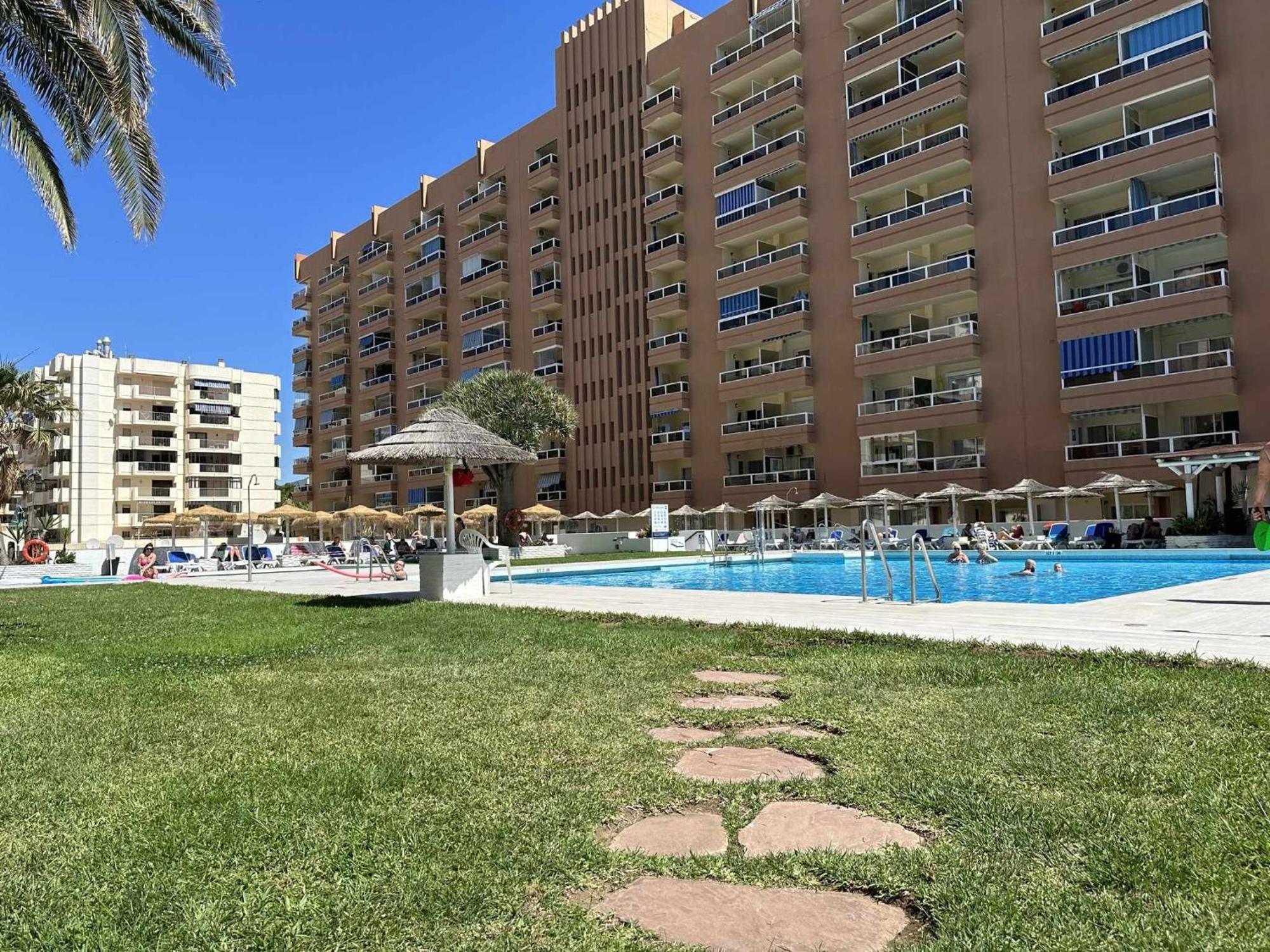 Estudio Pyr Privado Frente Al Puerto De Fuengirola Εξωτερικό φωτογραφία